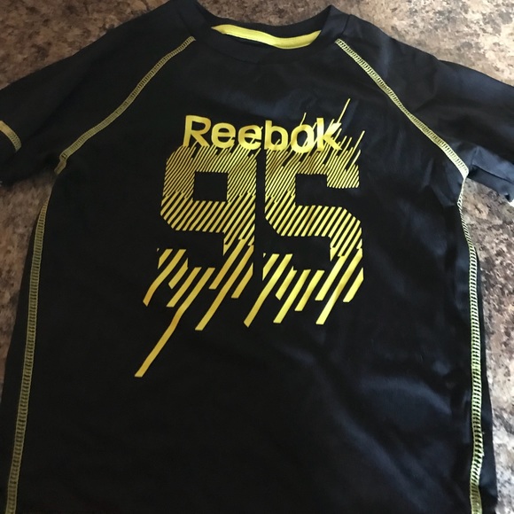 Other - Boys short sleeve shirts 5/6